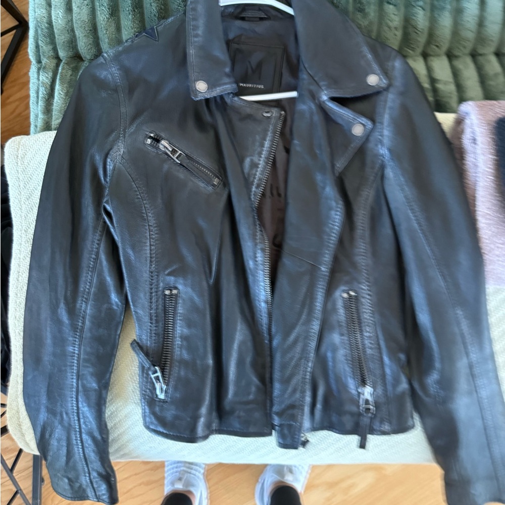 Mauri Classic Black Leather Jacket